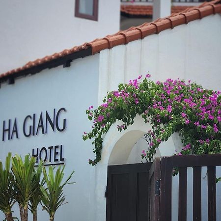 Anio Ha Giang Hotel Bagian luar foto